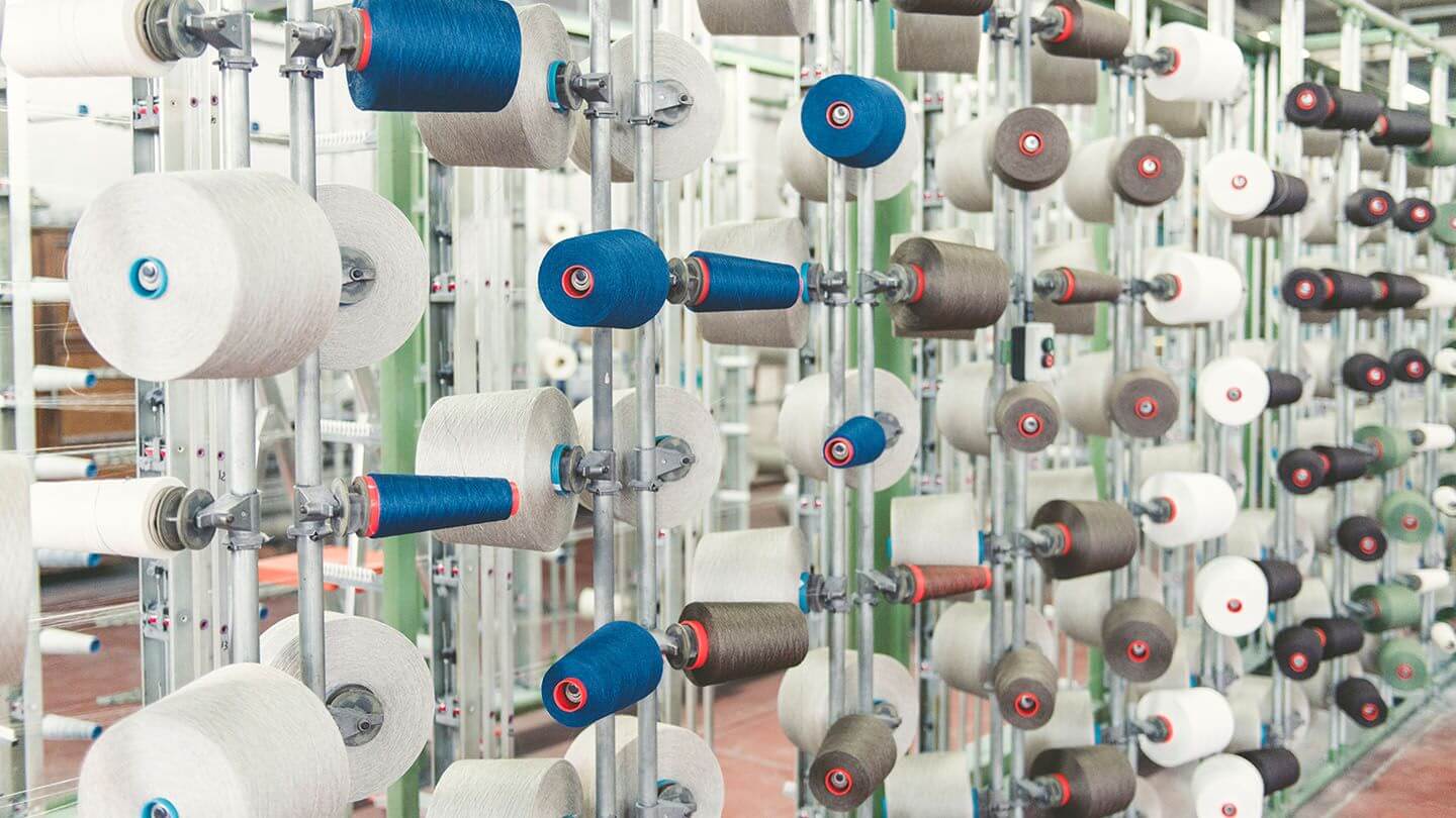 WOMUMI Lingerie has R&D, design and production capabilities.