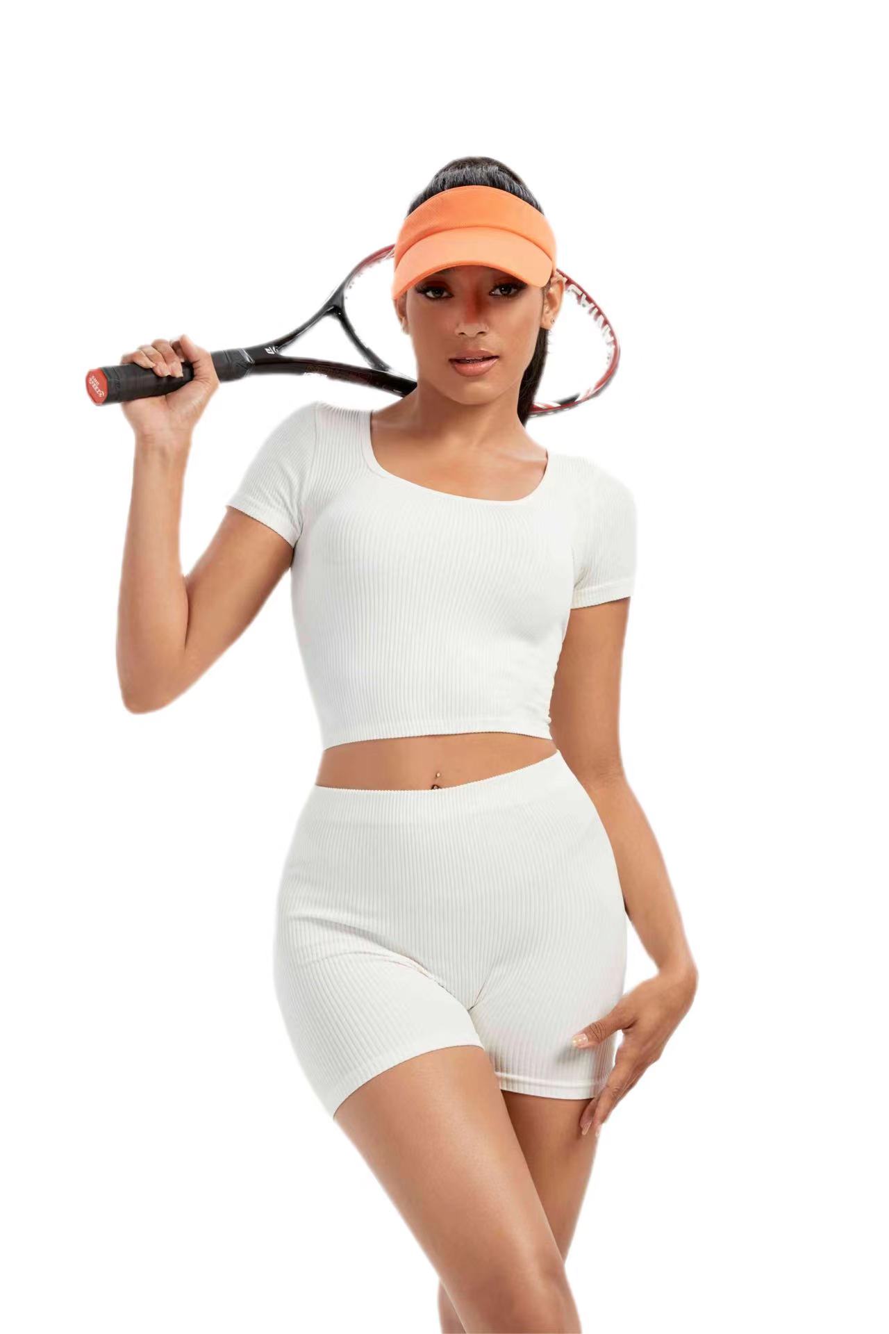 womumi